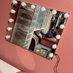 Vanity Mirror With Lights