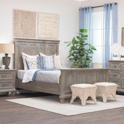 Queen Bedroom Set/ With Mattress 