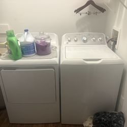 WASHER + DRYER $300