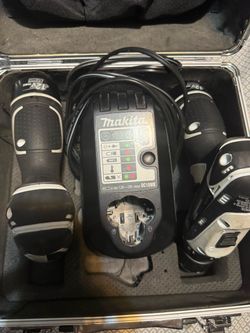 Makita 10.8V Cordless Tool Combo  Makita 10.8V Lithium-Ion combo set in good used condition.