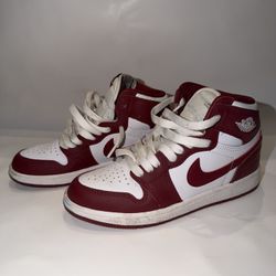 Jordan 1 Retro High 
