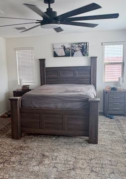Queen size bed frame