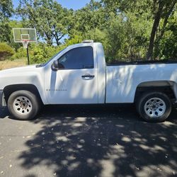 CHEVROLET SILVERADO 1500 REGULAR CAB WORK TRUCK