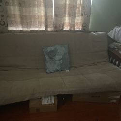 Futon 