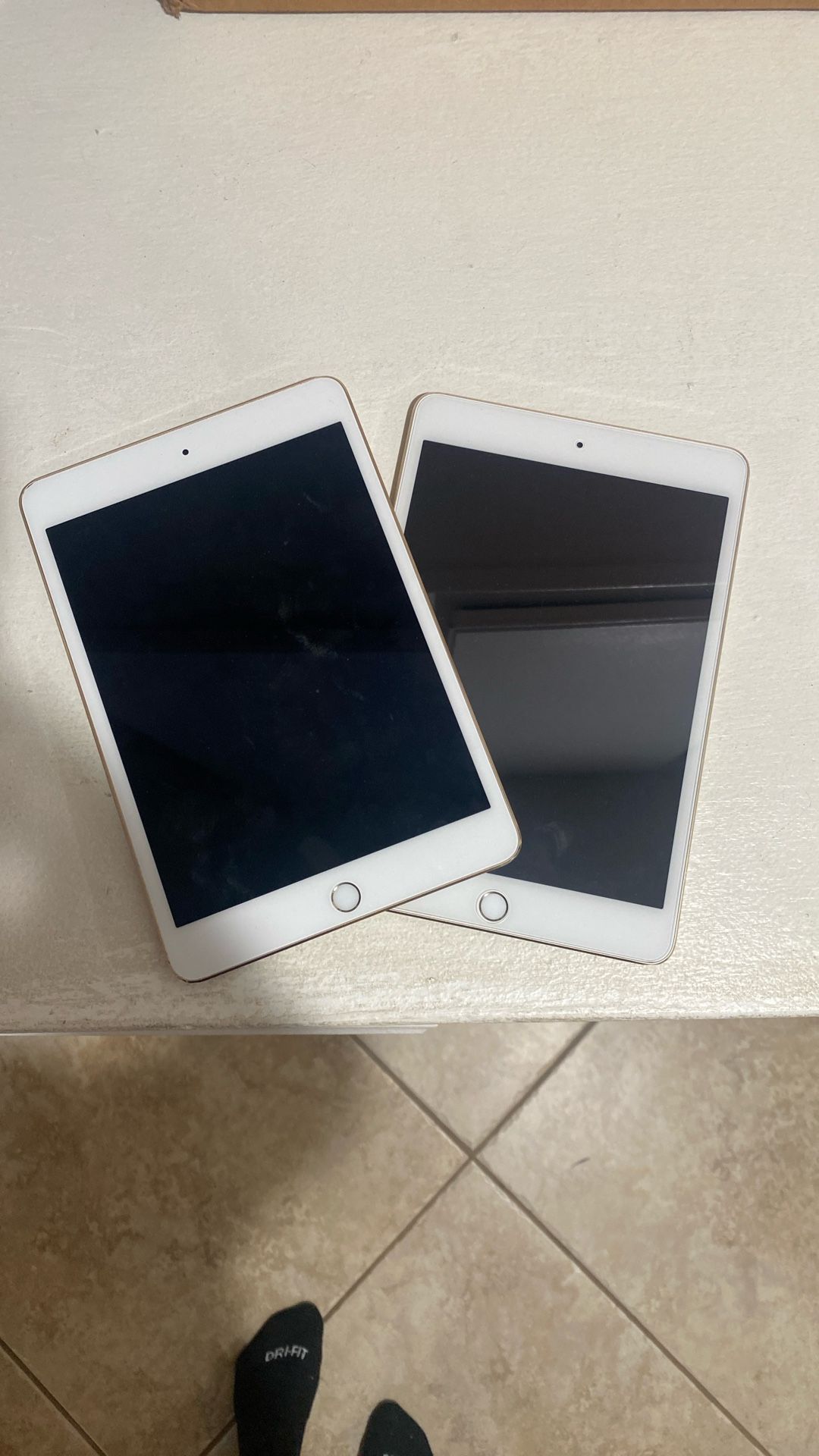 iPad Mini 4