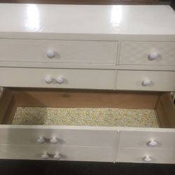 Bargain!  Cream Color- Chest Of Drwrs- $60