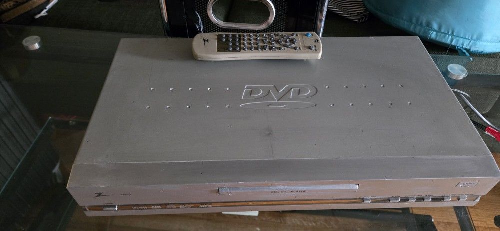 CD/DVD PLAYER MP3 everything works fine