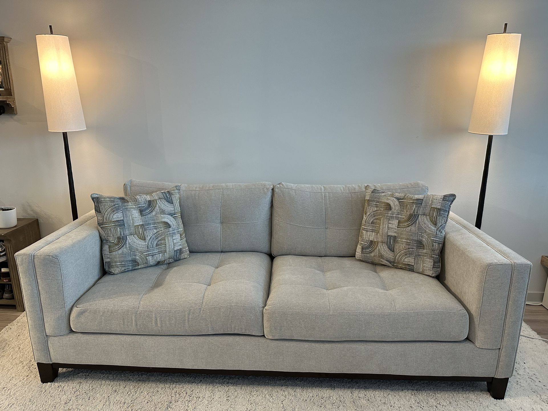 Everleigh Place Sofa
