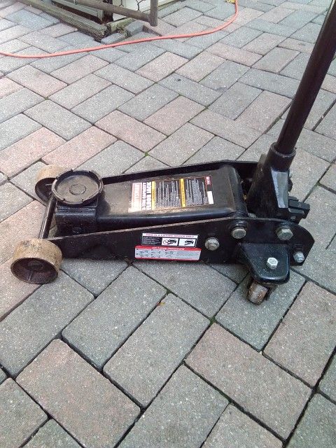 Floor Jack Craftsman 3 Ton no handle 45.00