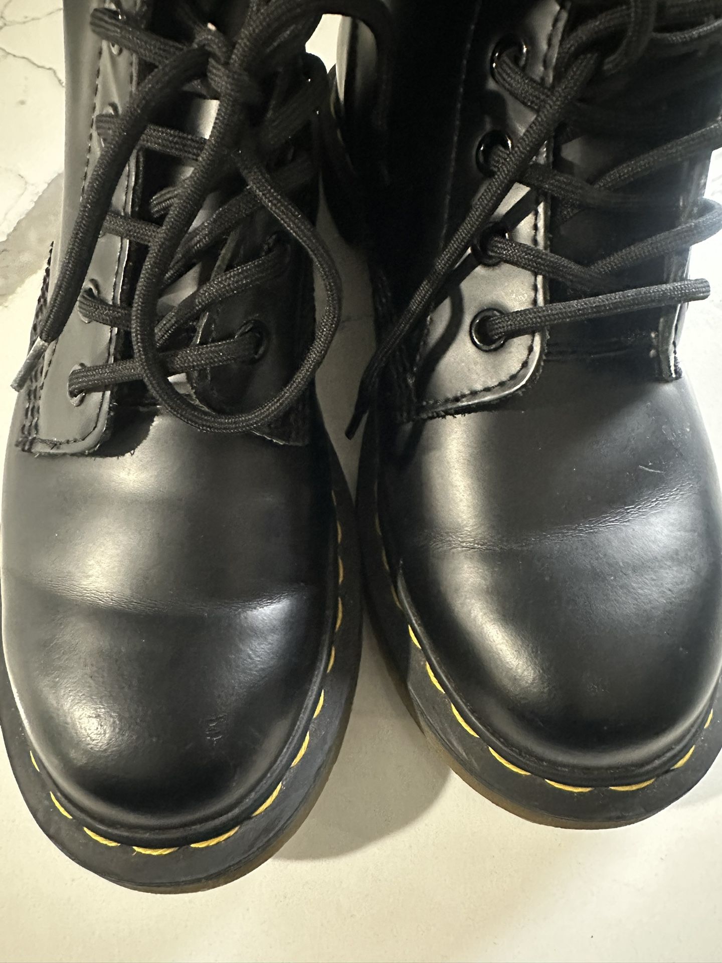 Used Dr Martens Air Wair