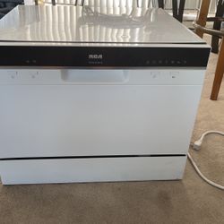 RCA Dishwasher Model RDW3208-8