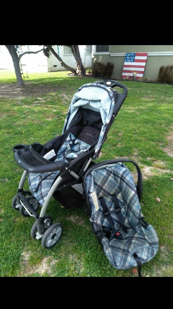 Stroller and car seat (one set)
