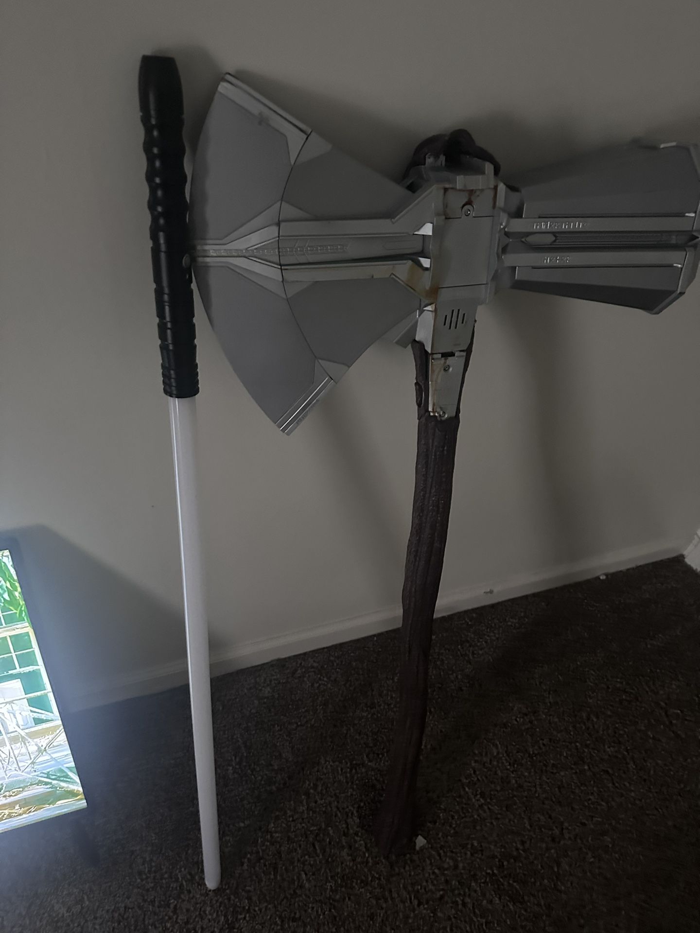 Lightsabers An Stormbreaker