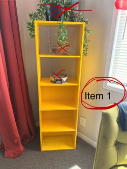 (3) Shelfs