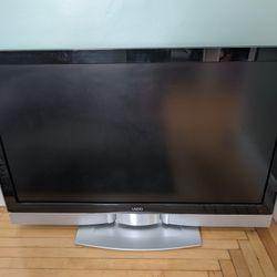 52" Vizio Gallevia LCD Flat Panel HDTV