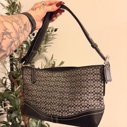 Coach Val Crossbody/shoulder Bag 