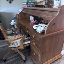Broyhill Secretary Desk And Chair