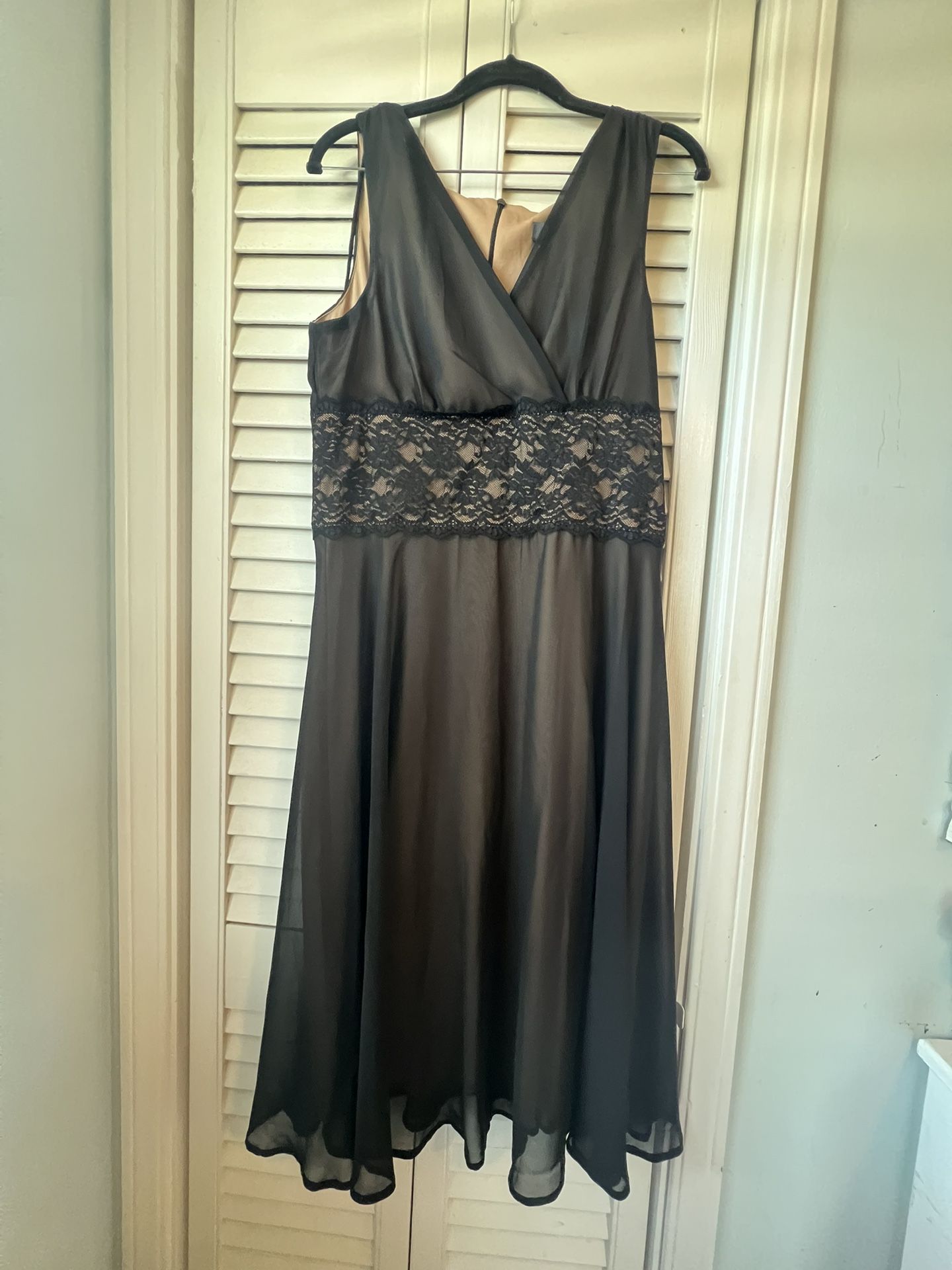 Pretty Dress Barn Party Dress, Size 12/14