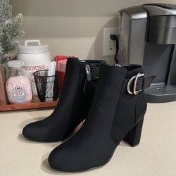 New Black Ankle Boots Size 6.5