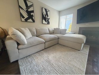 Living Spaces Zone Cream 4-Piece Modular Sectional – Like New
