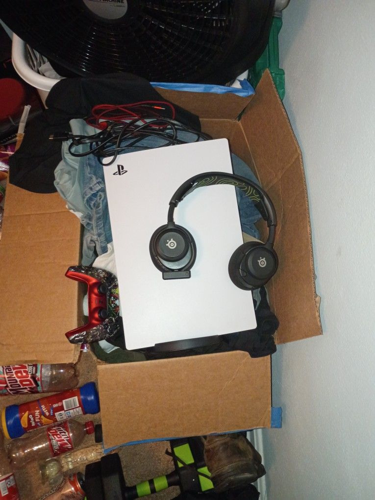 PS5, Custom Controller, And Headset