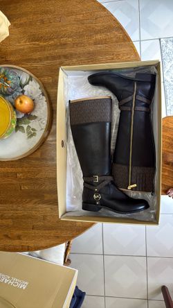 Michael Kors Boots. Size 6 1/2.