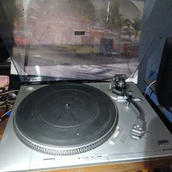 Sanyo Vintage Works Perfectly 