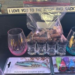 Free Lot Of Wine/bar Items! 