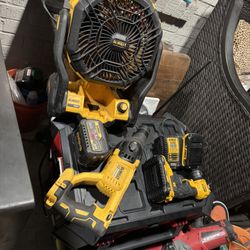 Dewalt  20v   cordless  