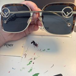 Fendi Women's Square Sunglasses Gold Metal Frame Designer Logo Black Tinted Lens