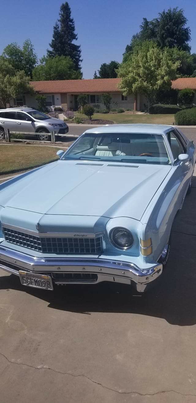 1975 Monte Carlo clean Title no issues No smog required