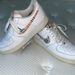 Custom 1 Of 1 Burberry Air Force 1’s (used)