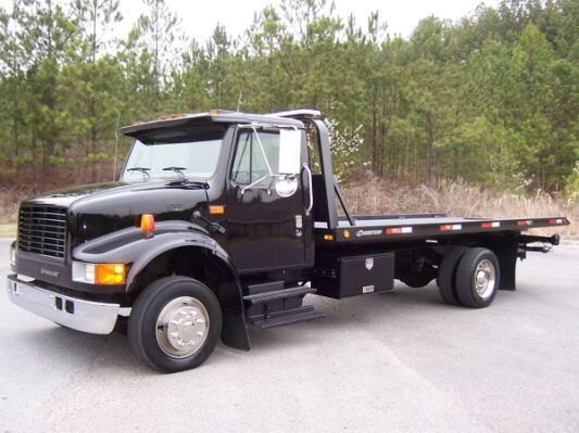 98 INTERNATIONAL TOW TRUCK FLATBED
