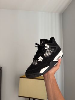 Jordan 4 White thunder