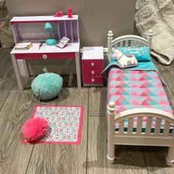 American Doll Size Bedroom With Stackable Beds