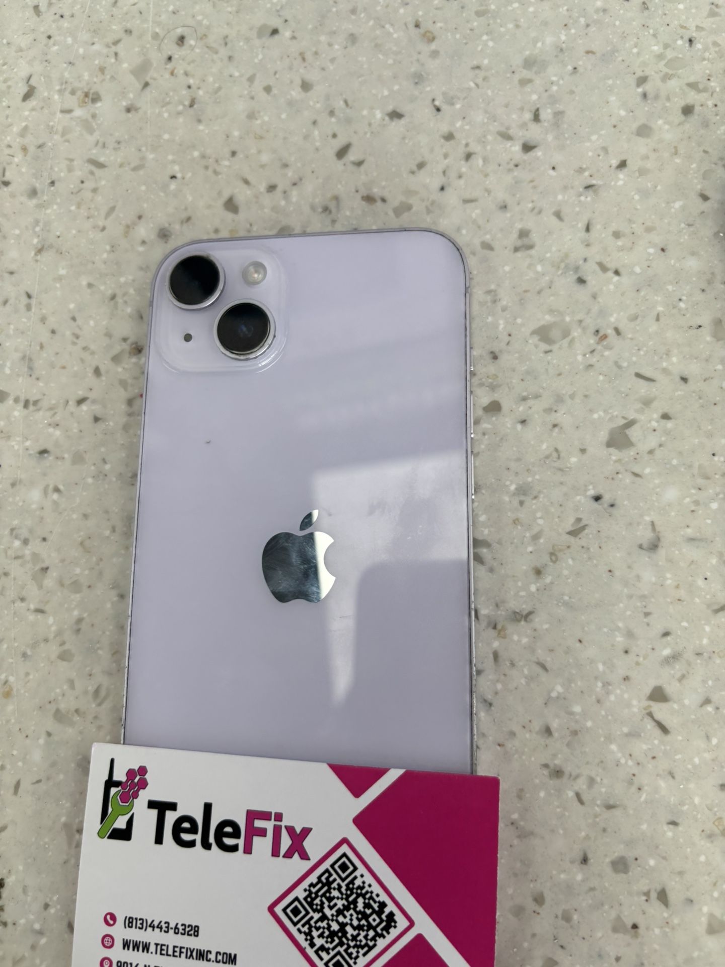iPhone 15 Plus