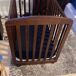Mini Crib 