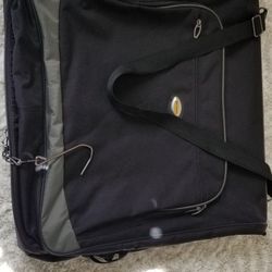 Suitcase/Garment Bag