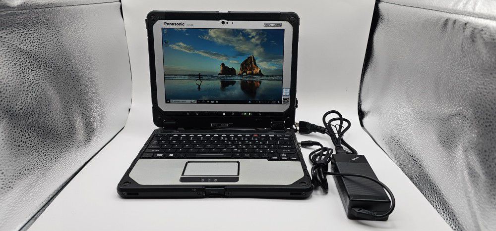 Panasonic Toughbook CF-20 Intel M5 1.1Ghz 10.1-inch 8GB Ram 512GB SSD Wi-Fi Bluetooth Webcam 4G LTE Win 10 2 In 1 Laptop Tablet