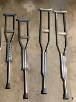 2 Pairs of crutches