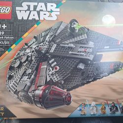 StarWars The Dark Falcon Lego Set