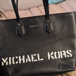 Michael Kors Purses Need Gone Asap