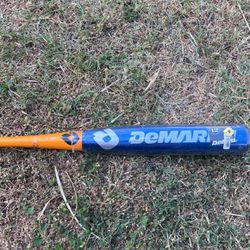 Demarini Men’s Baseball Bat 34” -3  (new) 