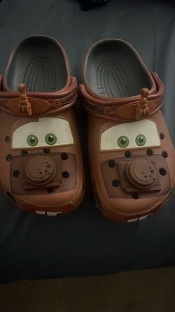 Mater Crocs