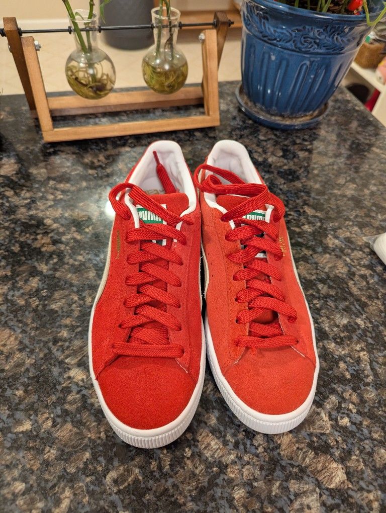 Red Suede Puma Classics