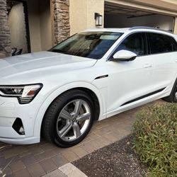 2019 Audi E-tron