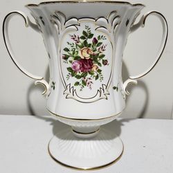 Vintage 1962 Royal Albert Old County Roses Large 9 1/2" Tall Grandeur Vase with Handles 
