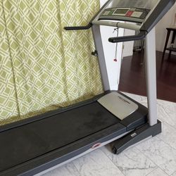 Pro Form At 500 Treadmill
