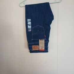 Women's Levi's Jeans