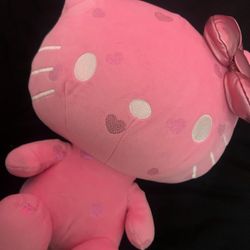 hello Kitty Plushie 